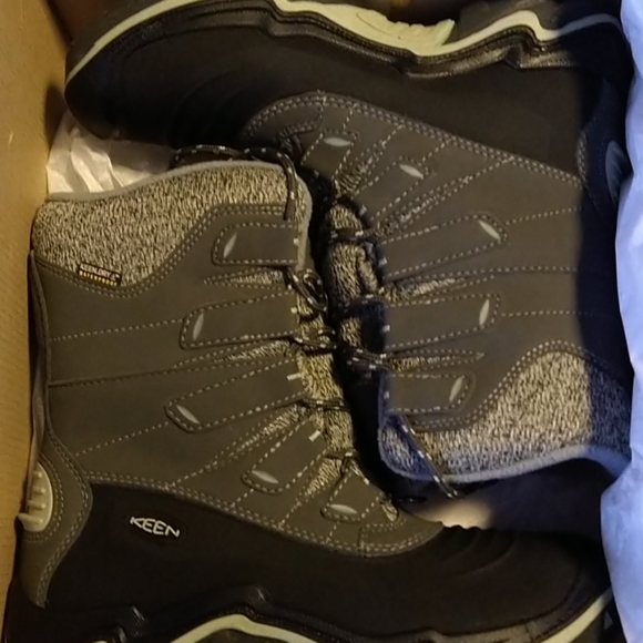 Keen Shoes Keen Womens Boots Poshmark